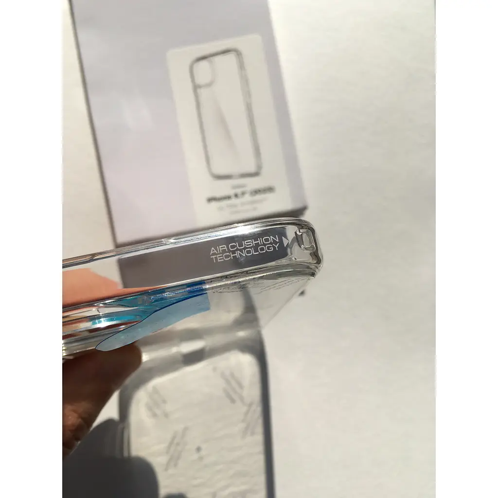 Протиударний прозорий чохол Spigen Ultra Hybrid  для iPhone 15 Crystal Clear ACS06793 - фото 4