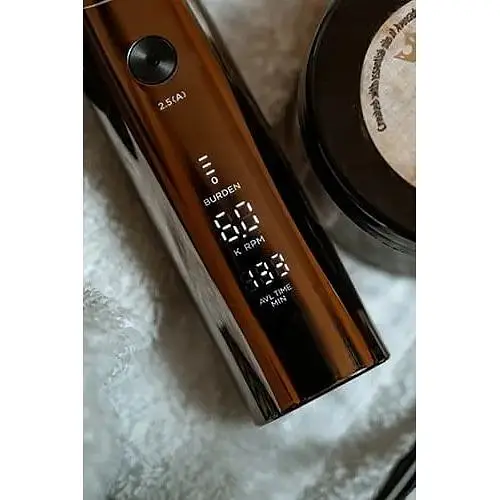 Машинка для стрижки Adler AD 2834 аккумуляторная с насадками - фото 5