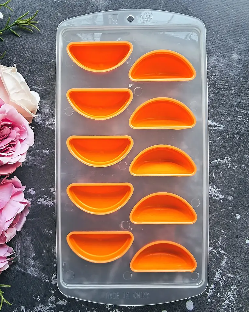 Форма для льда «Дольки апельсина» из пластика, 10 ячеек, 21,6×11×2,5 см, Kitchen Master Оранжевый 87410 - фото 4