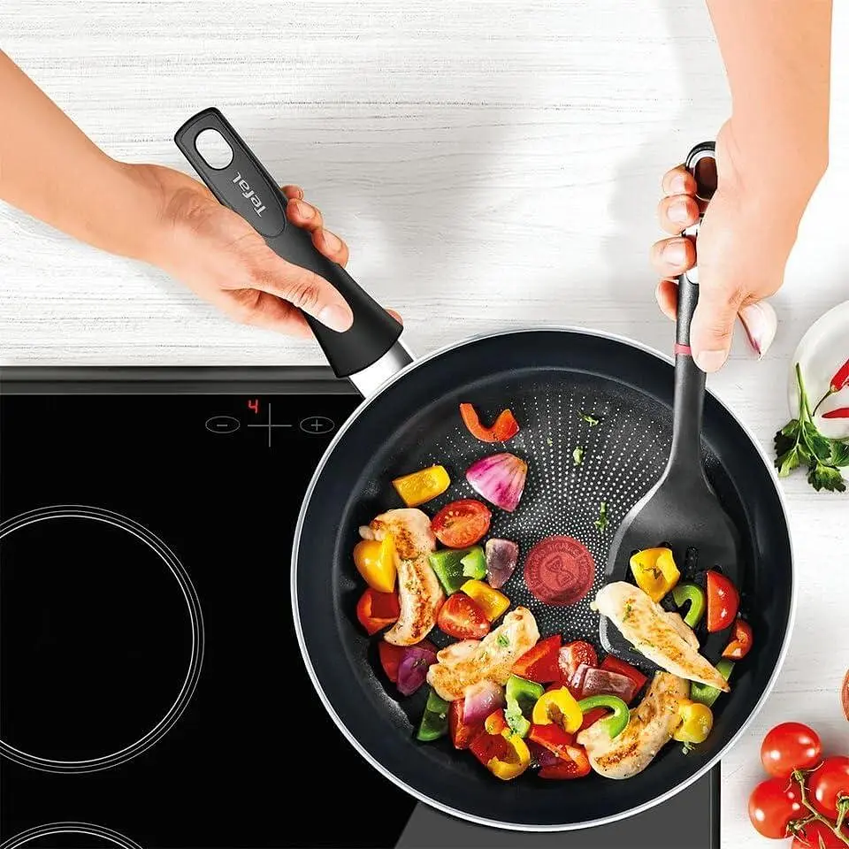 Сковородка Tefal Force 24 см Titanium 2X (C2920402), с двухшаровым титановым антипригарным покрытием - фото 6