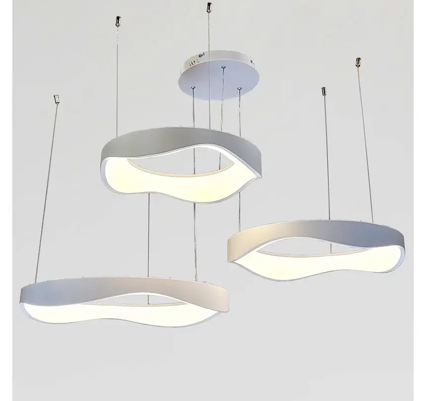 Світлодіодна люстра підвісна Artlight 2460/42+52+62WH з трьома хвилеподібними кільцями, 200W - фото 4