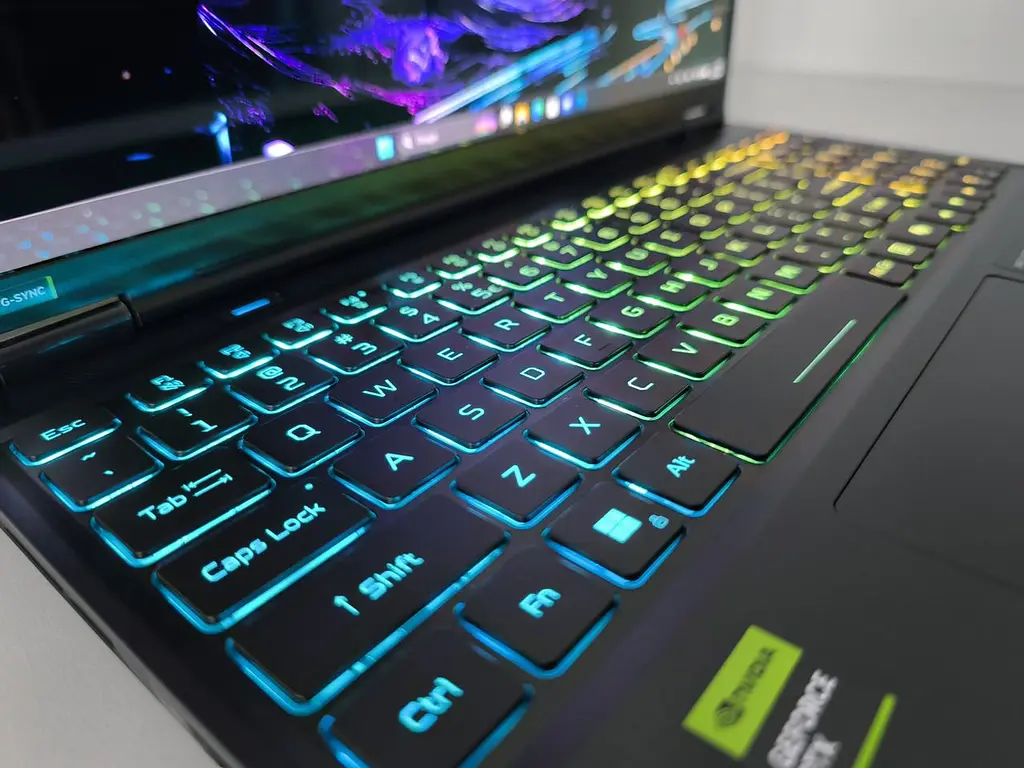 Ноутбук Acer 16 Predator Helios Neo PHN16S-71-98RF OLED 240Hz/Intel Ultra 9-275HX/32GB/1TB/RTX 5070 Ti 12GB/DOS (NH.U0KAA.001) - фото 7