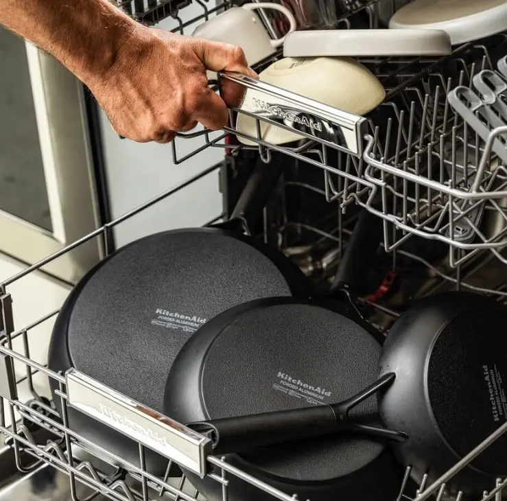 Сковорода універсальна KitchenAid СFA 20 см чорна СС003291-001 - фото 6