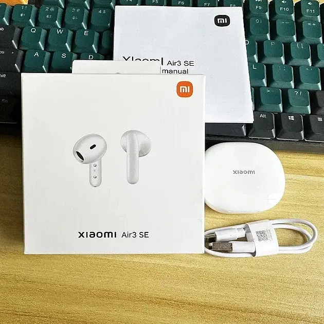 Навушники бездротові Xiaomi Mi TWS в кейсі Air 3 SE білі - фото 6