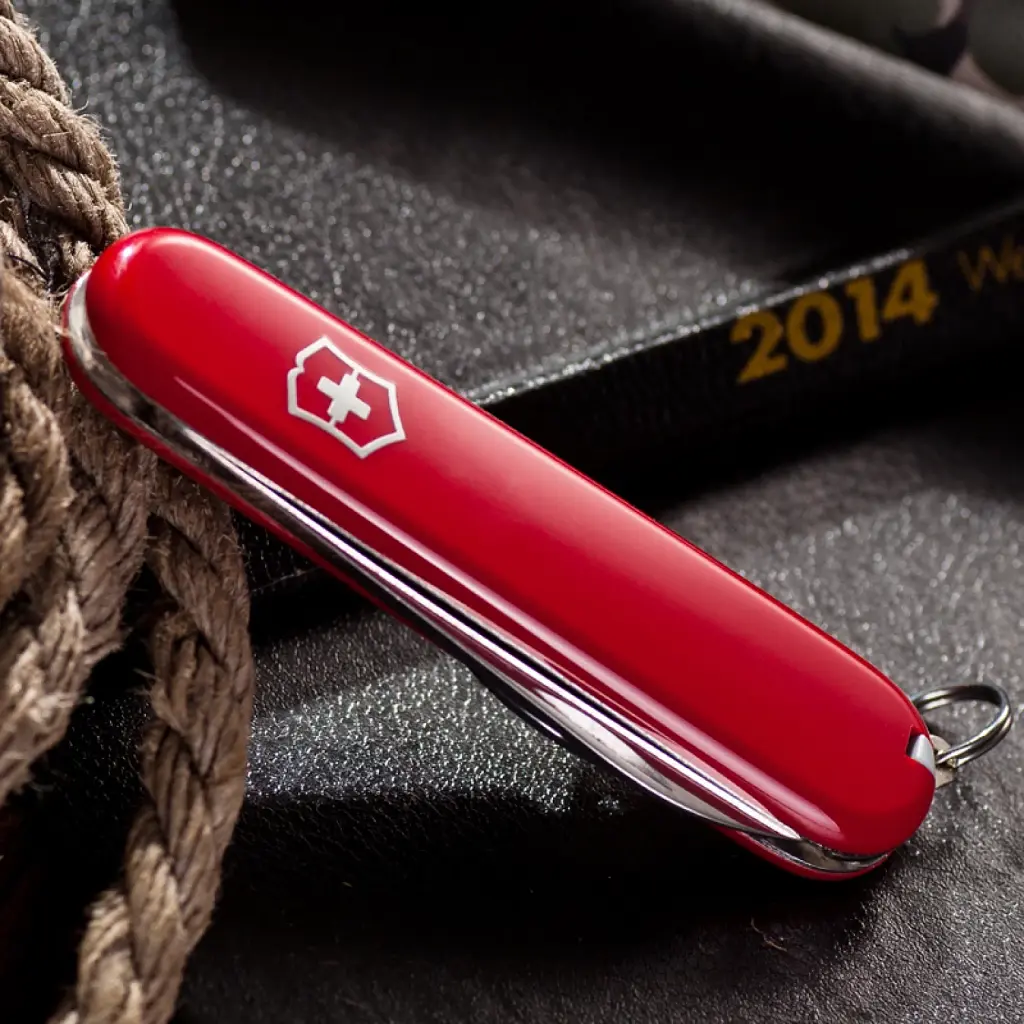 Нож Victorinox Swiss Army Waiter [0.3303] [68226] - фото 4