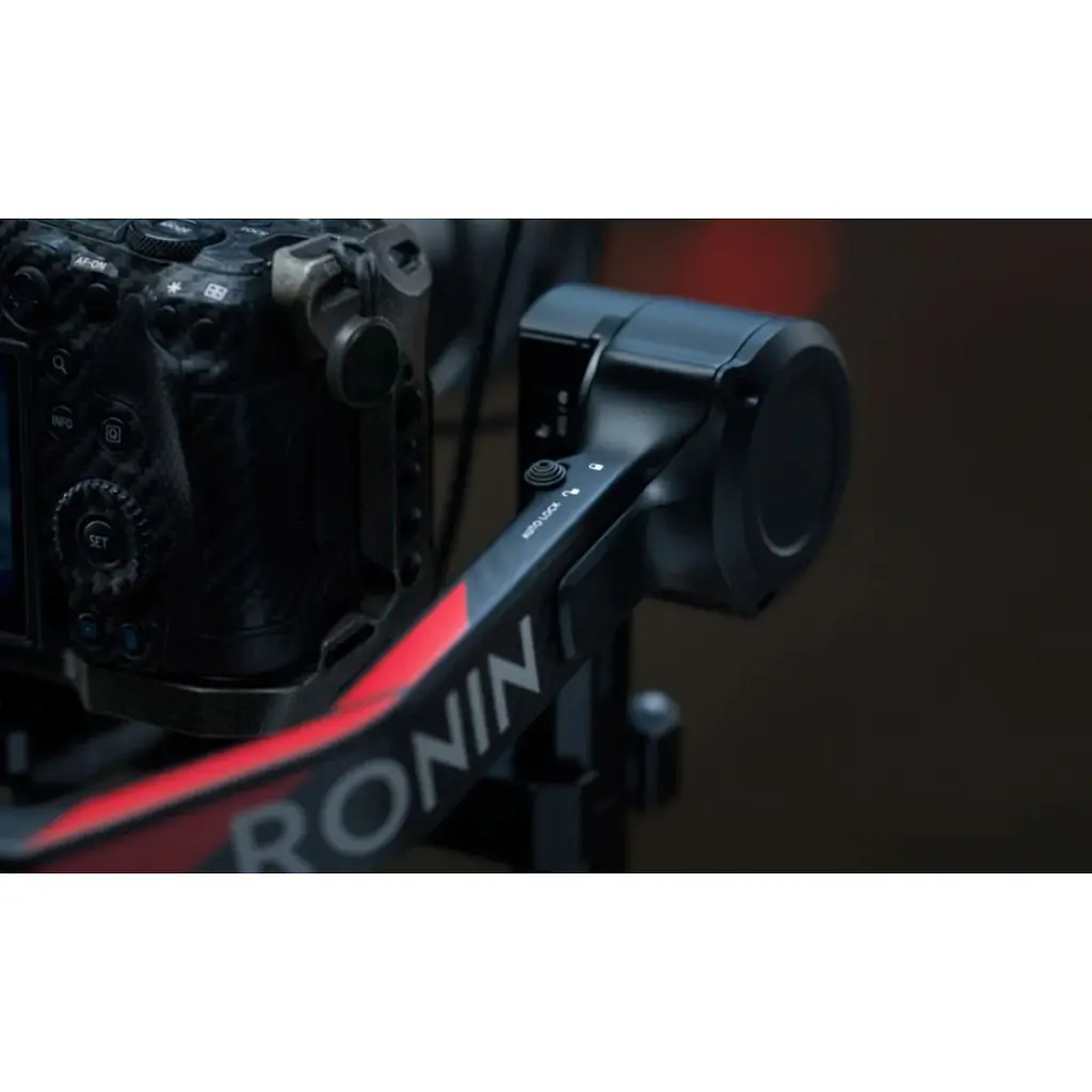 Стабілізатор відеозйомки DJI RS 4 Pro (CP.RN.00000345.01) [105252] - фото 7