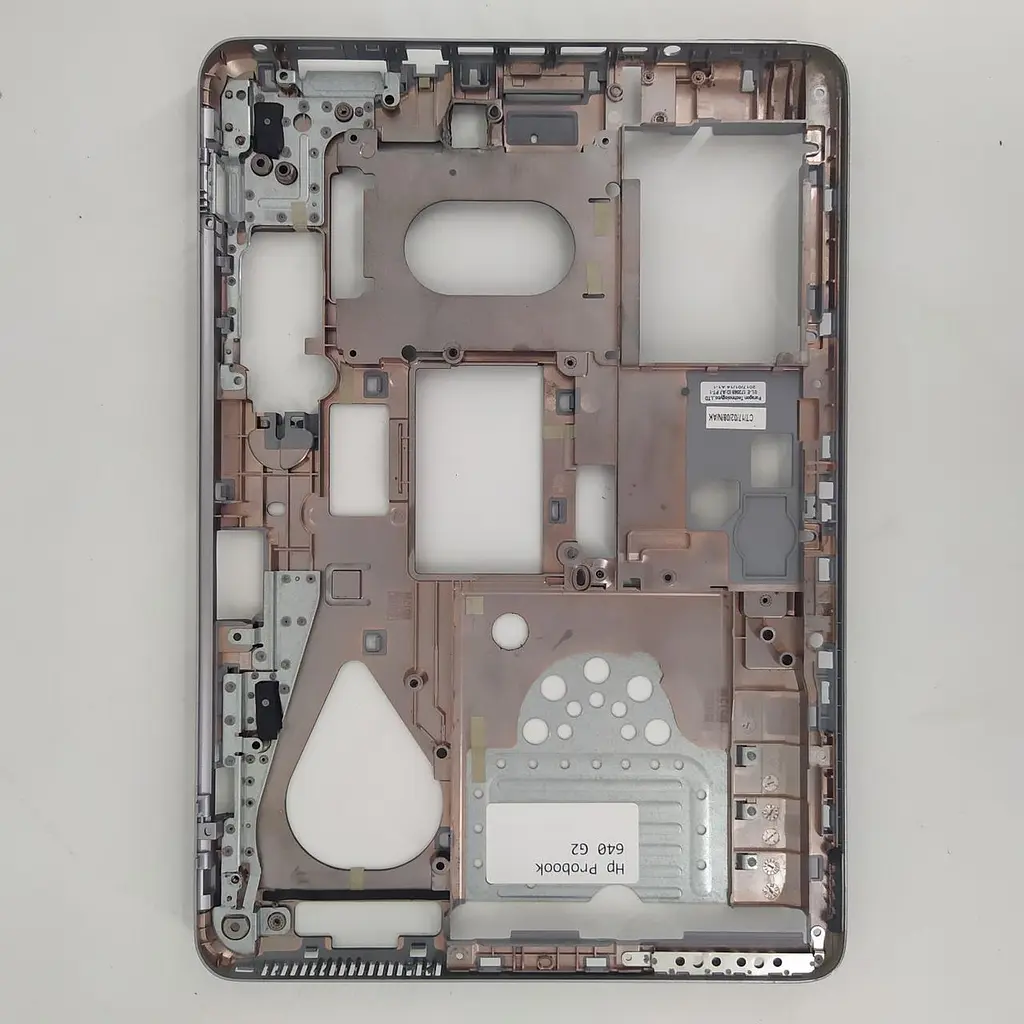 Нижняя часть корпуса для ноутбука HP Probook 640 645 G2 640 645 G3 (840657-001, 6070B0937201) Б/у - фото 2