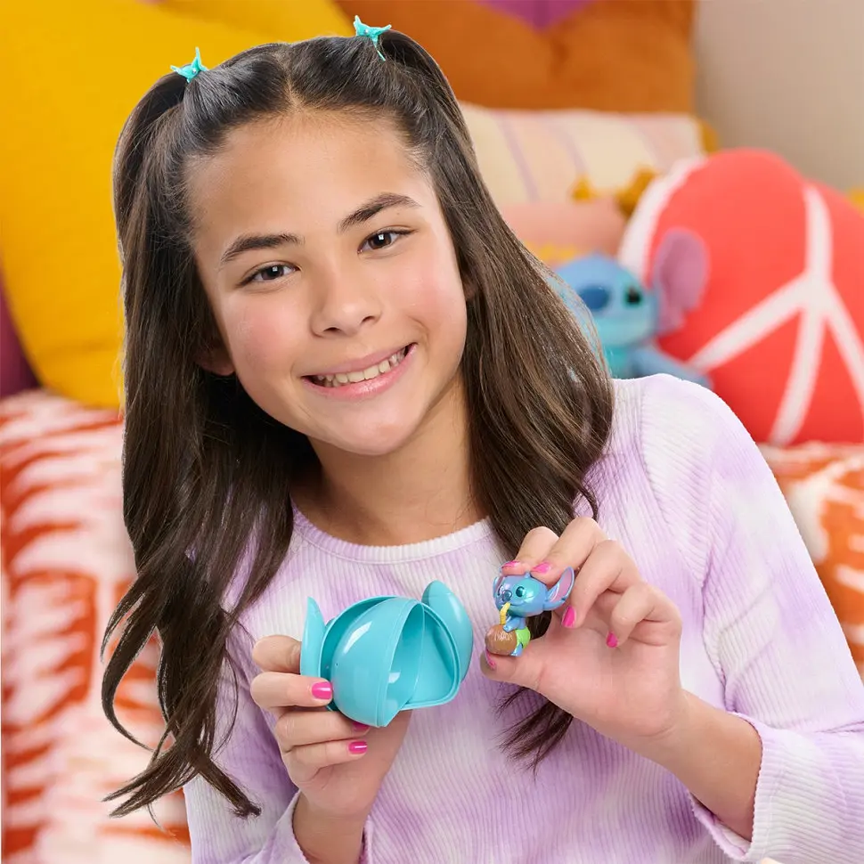 Фігурка-сюрприз Stitch Feed Me у капсулі Стіч зі смаколиками 4 см 46288 - фото 6