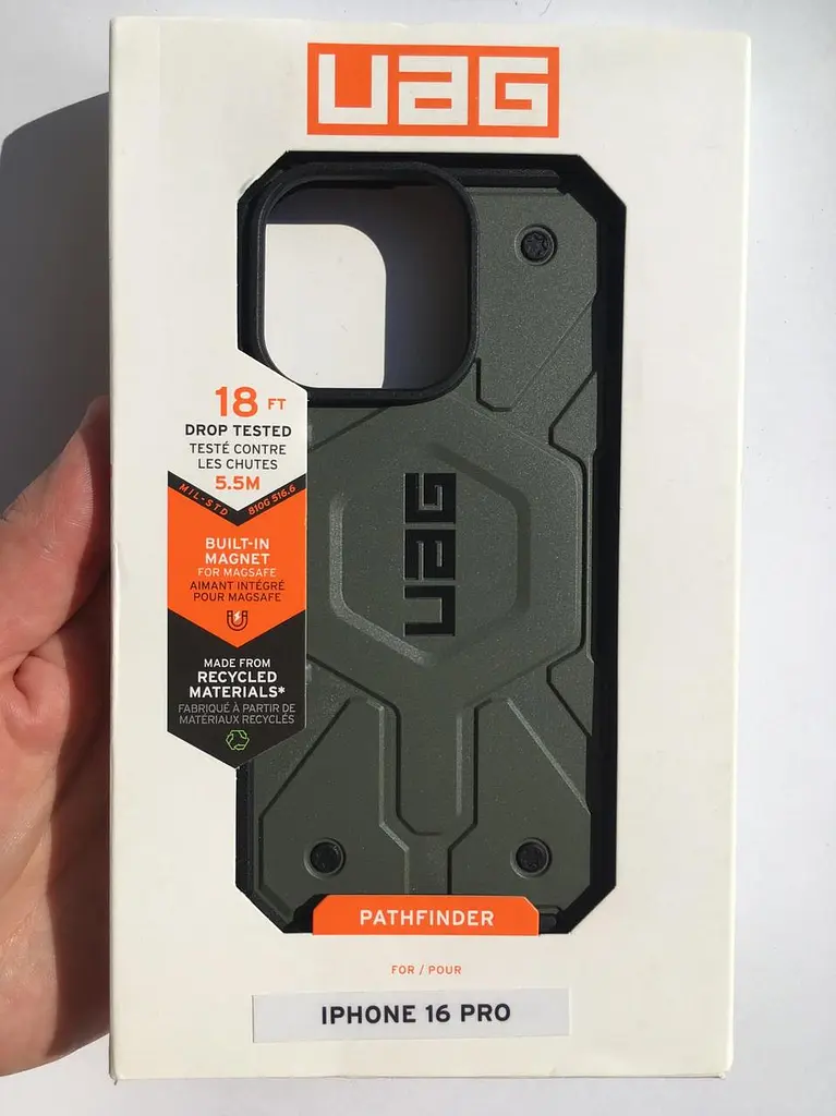 Чохол протиударний UAG Pathfinder MagSafe (Original) для iPhone 16 Pro (6.3") Olive 114468117272 - фото 2