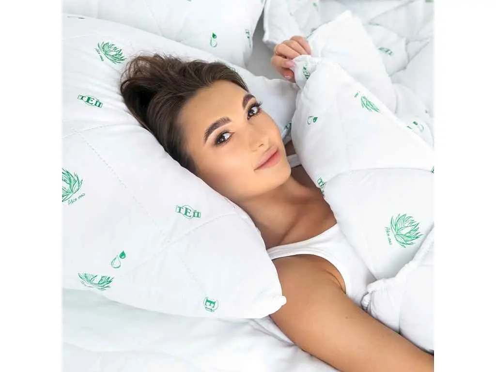 Подушка ТЕП 70*70 (Силіконізоване волокно) "DREAM COLLECTION" ALOE VERA (900г) (ультразвук) Вінтаж - фото 5