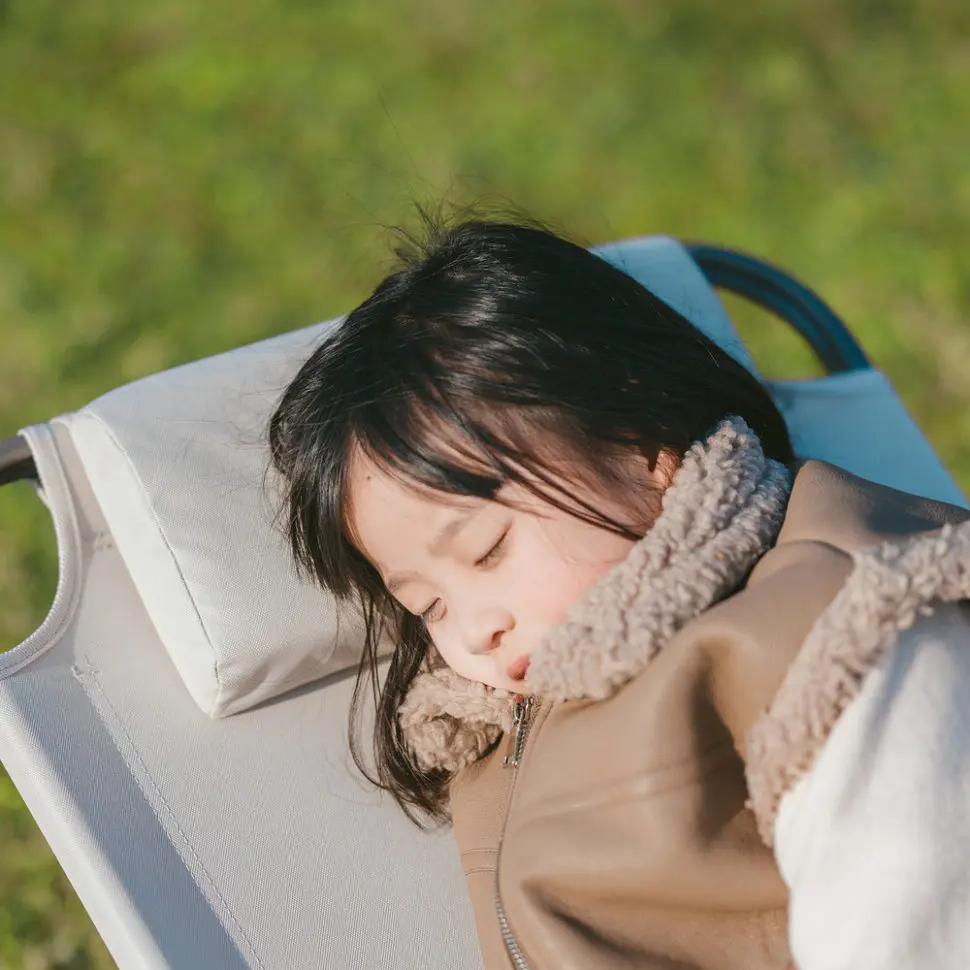 Крісло складане з регульованим нахилом Naturehike CNK2550JJ012 бежевий - фото 11