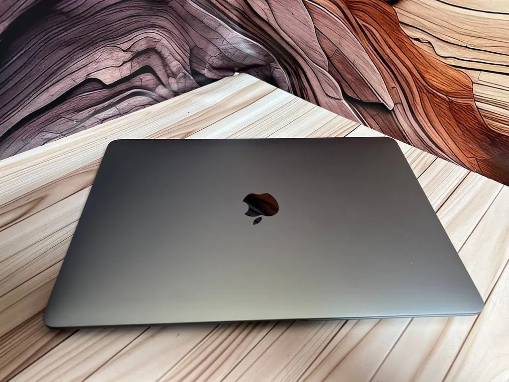 Б/в Ноутбук Apple MacBook Air 13" 2019 A1932 i5-8210Y/8/256 (FVFZR9QCLYWH) - фото 8