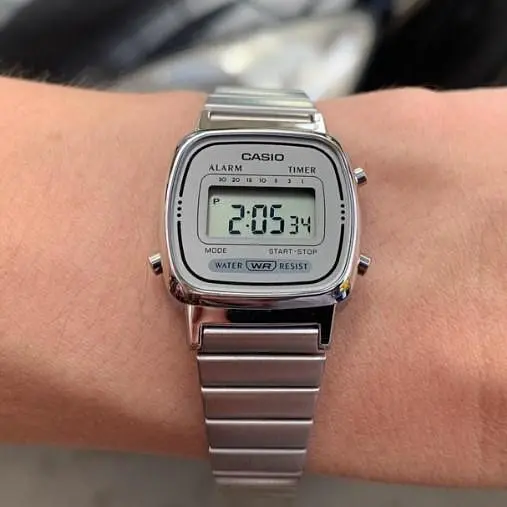 Годинник Casio LA670WA-7EF - фото 2