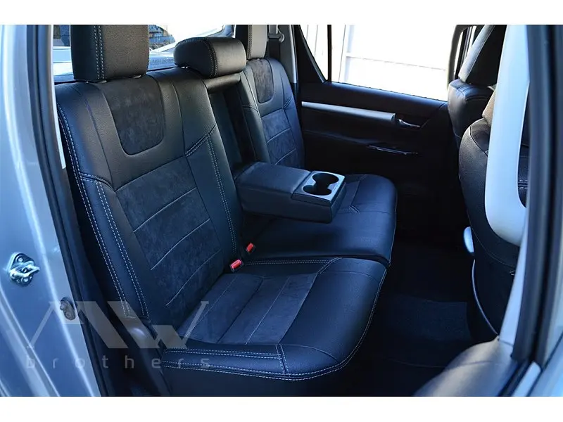 Авточохли модельні MW Brothers для Toyota Hi-Lux c 2015 - фото 6