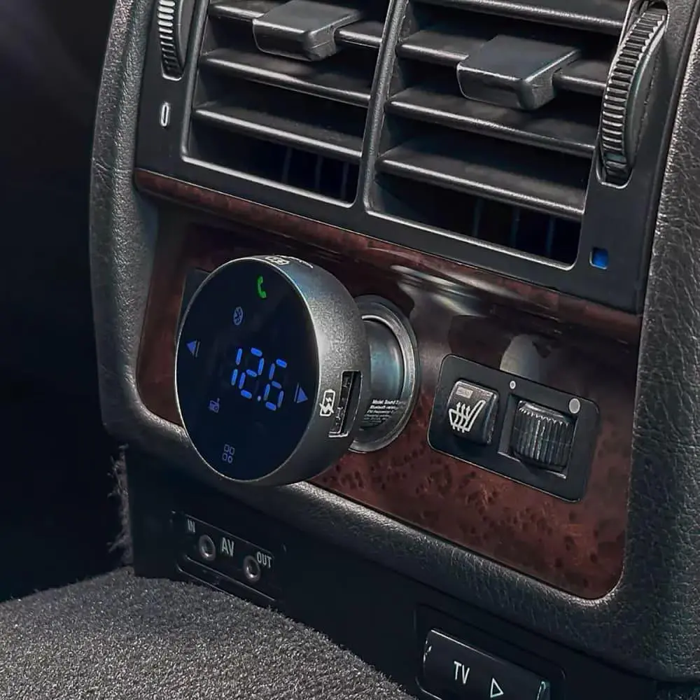 Автомобільний зарядний пристрій Proove FM Launcher Sound Sync 30W (PD+QC3.0) Type-C+USB gray (FMSS30110003) - фото 7