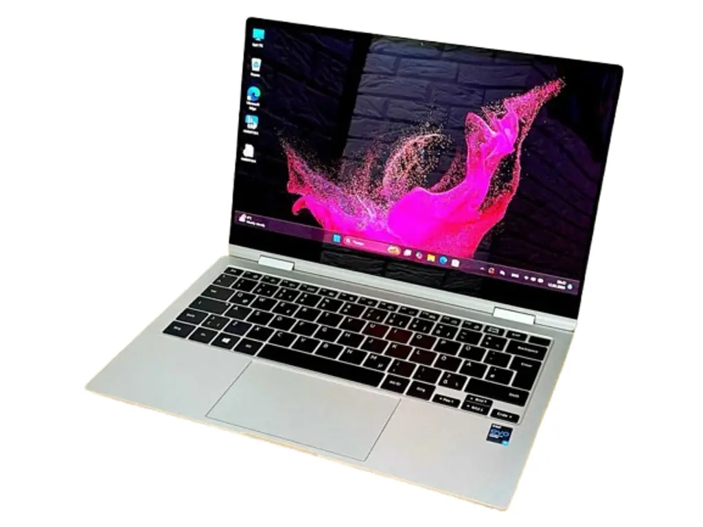 Ноутбук Samsung Galaxy Book Pro 360 13.3" AMOLED/i5-1135g7/8Gb LPDDR4/256 SSD Б/В - фото 2