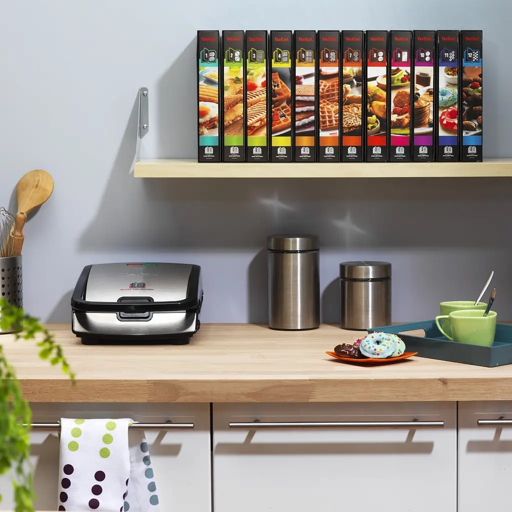 Tefal Мультимейкер Snack collection 700Вт, тефлон, 3 пластини, корпус-нержав.сталь/пластик, чорний - фото 2