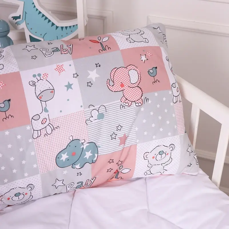 Подушка антиаллергенная MirSon Kids Time 20-0028 Little girl Teddy 40х60 см (2200009668968) - фото 3