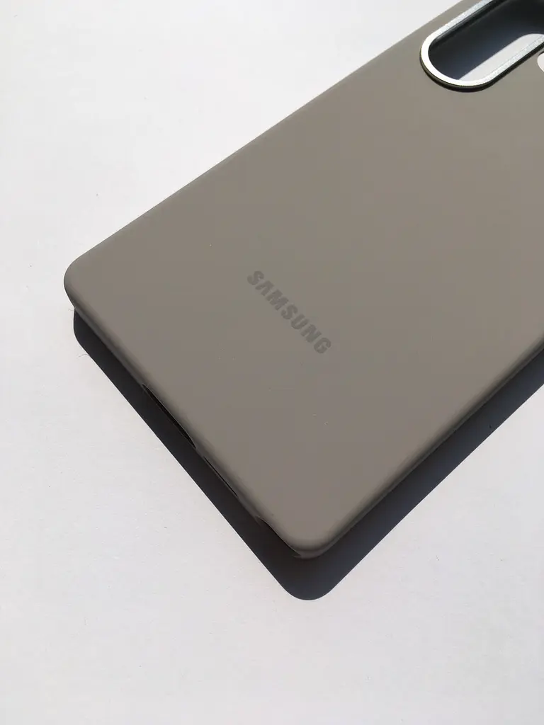 Оригінальний силіконовий чохол Silicone Case Samsung Galaxy S25 Ultra Gray EF-PS938CJEGWW - фото 5