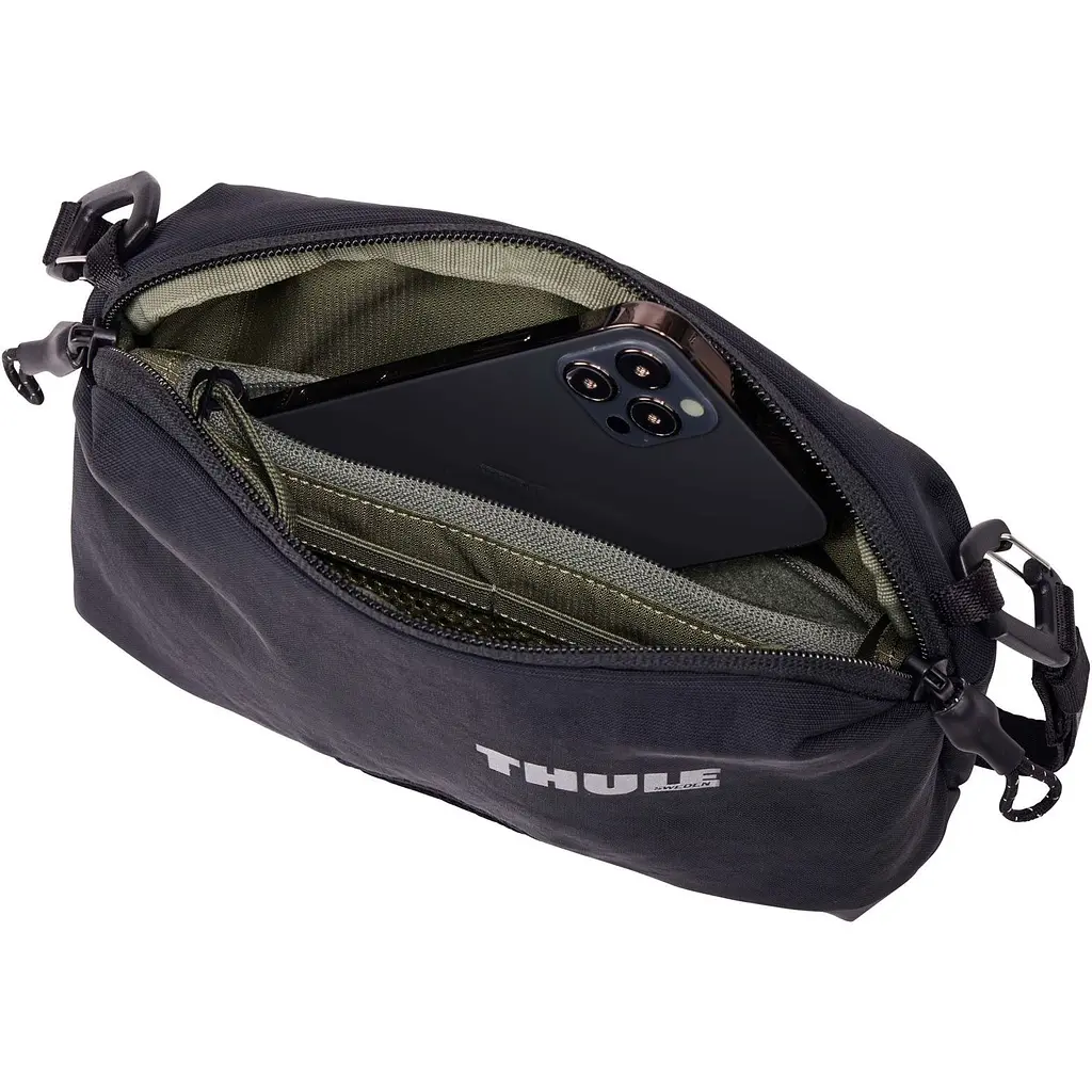 Наплічна сумка Thule Paramount Crossbody 2L Black (TH 3205005) - фото 4