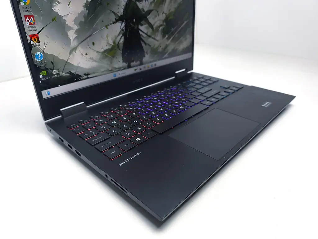 Ноутбук HP 15.6" OMEN FHD IPS 144Hz i7-10750H 16GB RAM SSD 512GB Nvidia RTX 3070 8GB (10143) Б/в - фото 3