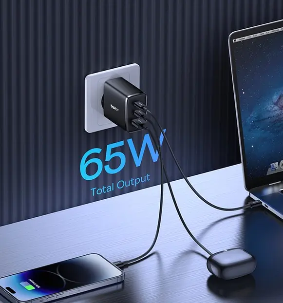 Сетевое зарядное устройство для Baseus Cube Pro Fast Charger 2C+U 65 W EU Cluster P10152301113-00 Черный - фото 4