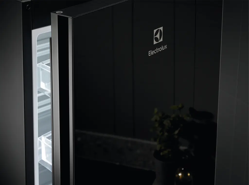Холодильник Electrolux LNT7ME36K2 - фото 9