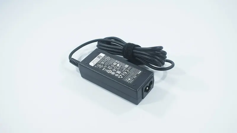 Блок живлення для ноутбука Dell 19.5V, 2.315A, 45W, 4.5x3.0-PIN, Black (для Dell XPS 12 13 Ultrabook) (без кабеля) - фото 3