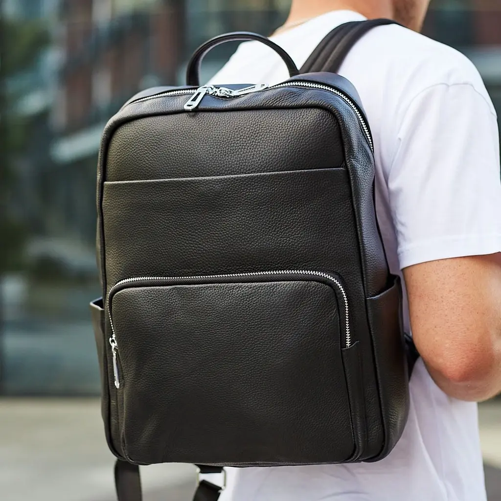 Чоловічий шкіряний рюкзак для ноутбука і подорожей чорний Tiding Bag 59331 - фото 10