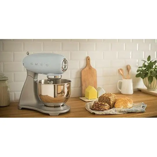 Кухонна машина Smeg SMF02CREU - фото 6