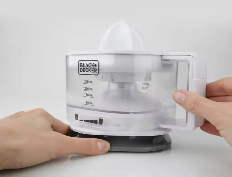 Соковитискач Black&Decker BXCJ25E - фото 5