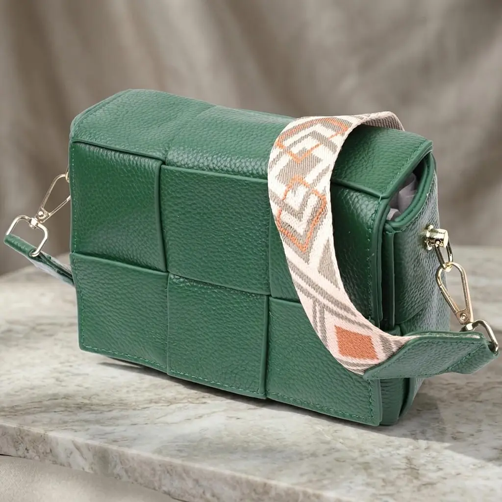 Компактна вечірня сумка для жінок з палітурками з натуральної шкіри Vintage 22312 зелена - фото 11