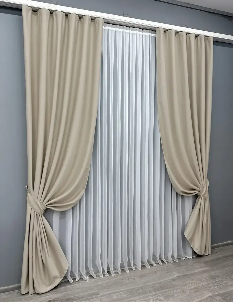 Комплект штор VR-Textil шеніл 2 шт 150x270 см бежевий (1691ш) - фото 3
