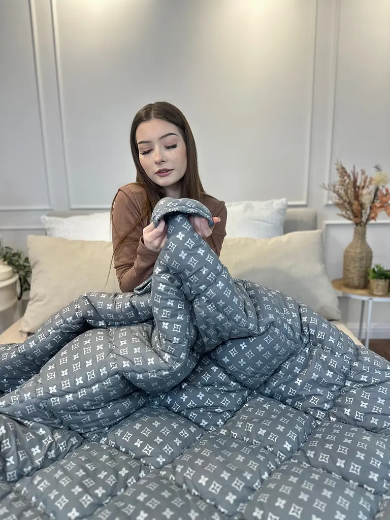 Ковдра двоспальна стьобана зимова з холофайбера Leri Max 21517 175х210 см сіра - фото 7