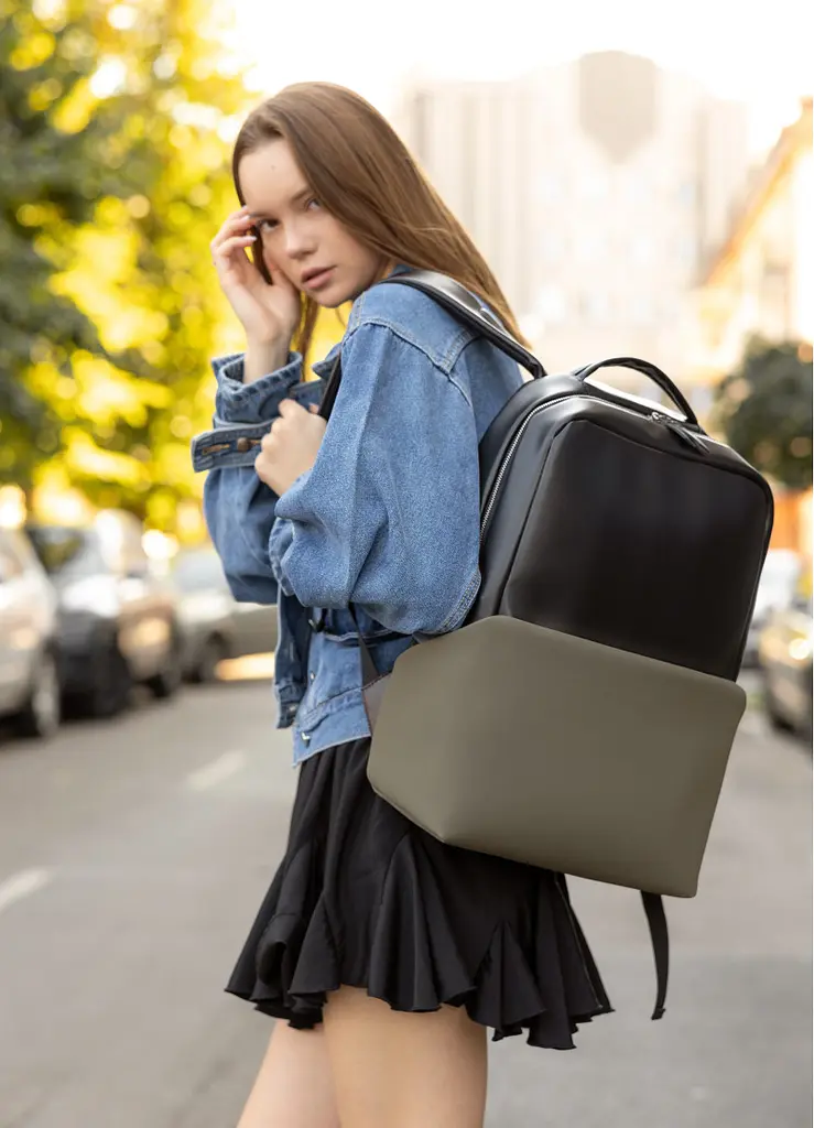 Жіночий рюкзак Sambag Zard Dart чорний з хакі 44 х 31 х 15 см (25523119) - фото 5