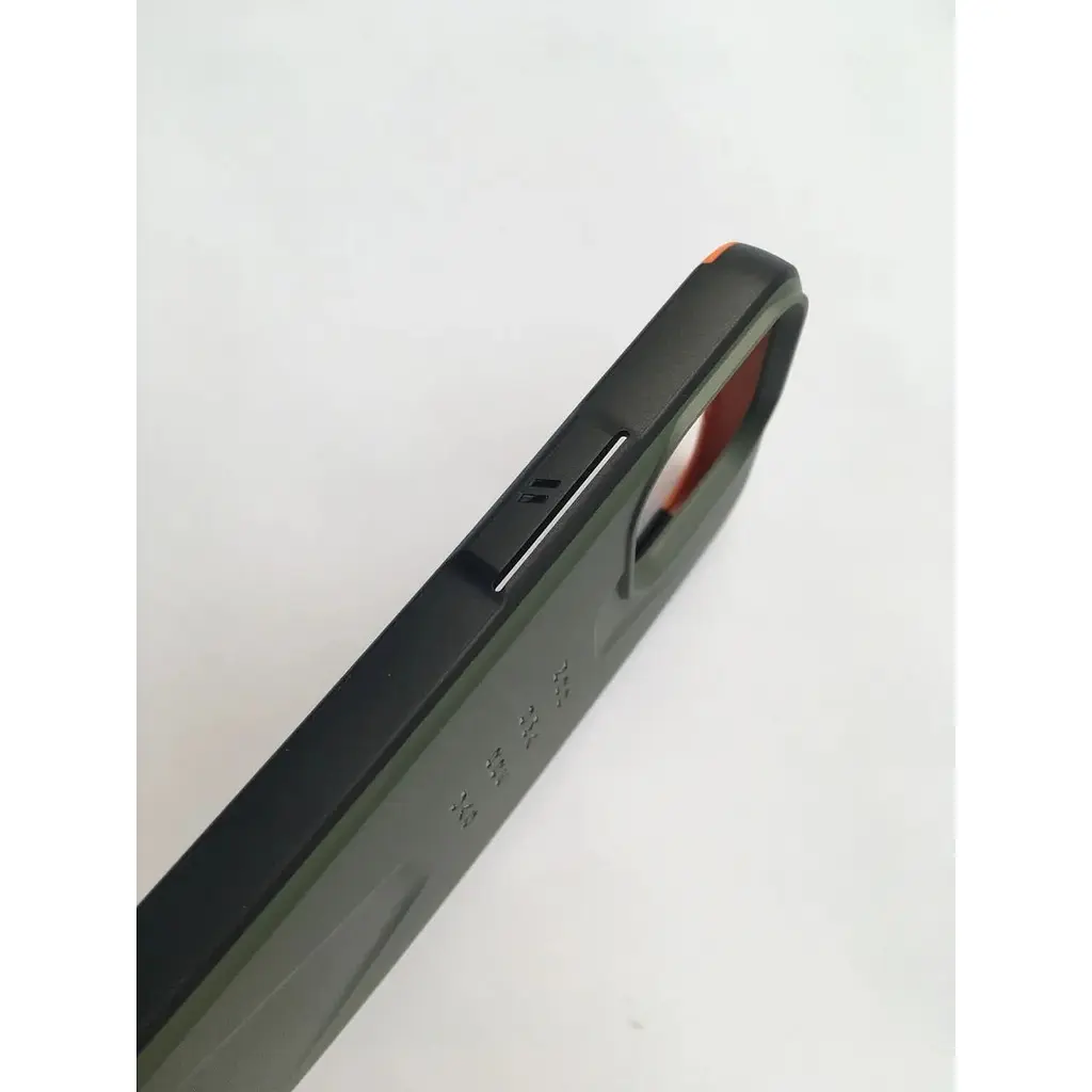 Оригинальный проивоударный чехол UAG Civilian для iPhone 13 Pro (6.1") Olive (11315D117272) - фото 6