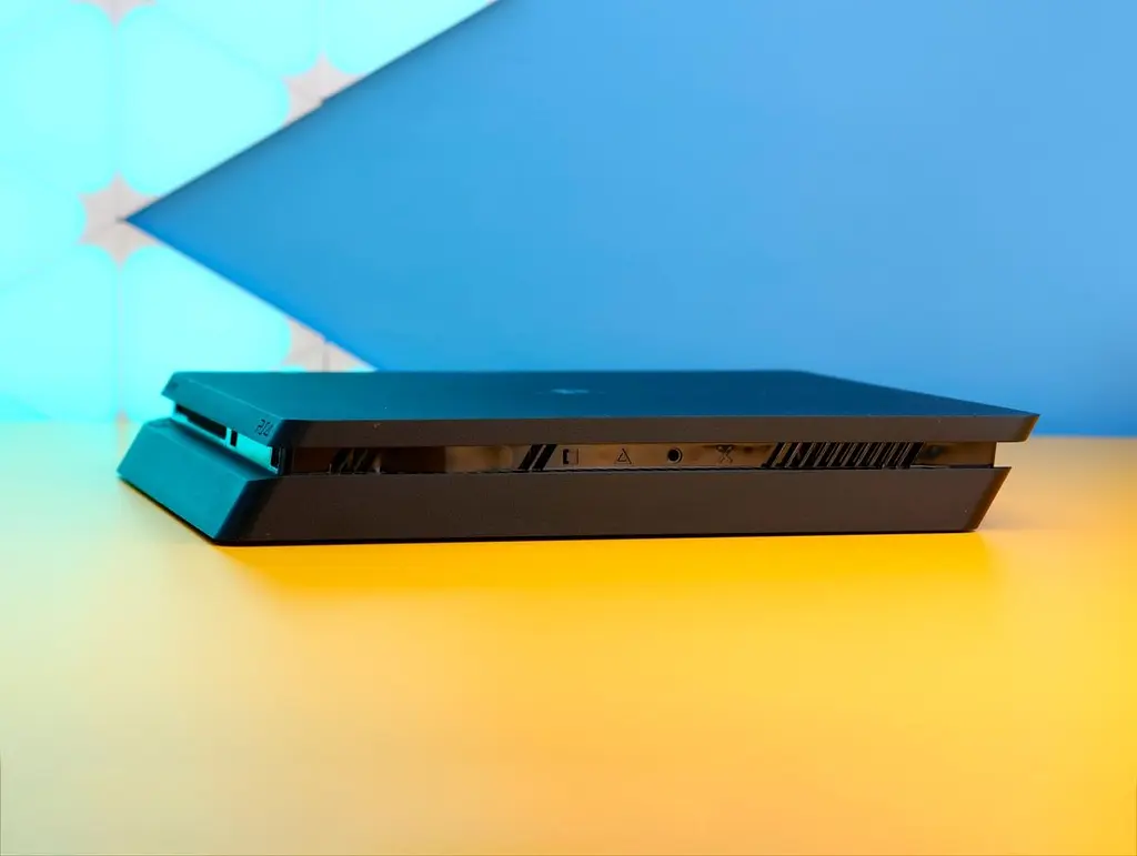 Ігрова консоль Sony PlayStation 4 Slim 1TB Black Б/У [174244] - фото 3