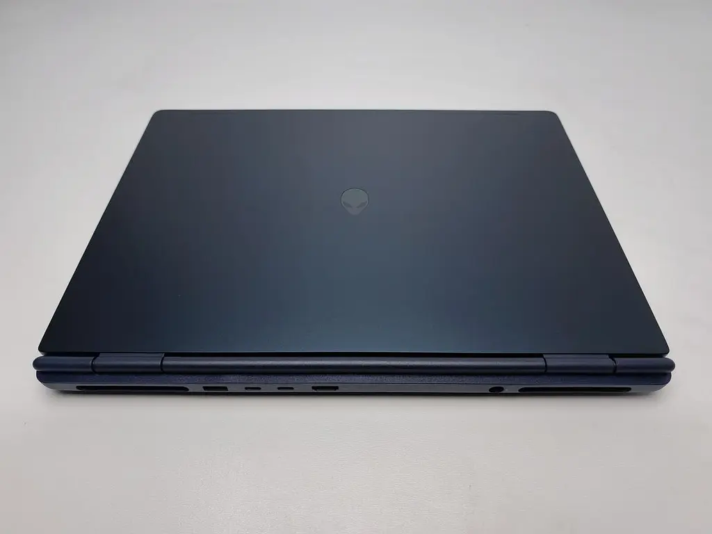 Ноутбук Dell 16 Alienware 16 Aurora 2.5K IPS 120Hz/Intel 7-240H/32GB/1TB/RTX 5060 8GB/DOS (LAC16250-7568BLU-PUS) - фото 7