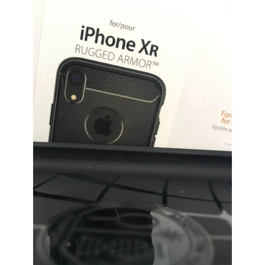 Оригінальний протиударний силіконовий чохол Spigen Rugged Armor Matte Black для iPhone XR (064CS24871) - фото 8