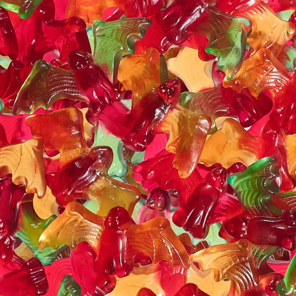 Жувальні цукерки у формі кажанів Haribo Sour Bats Gummy Candy 113г - фото 6