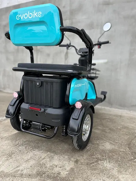 Електроскутер триколісний EVOBIKE Luna TRIO PRO 1200W 60V 20Ah (2026) зі знімним графеновим акумулятором та пасажирським сидінням | Синій - фото 4