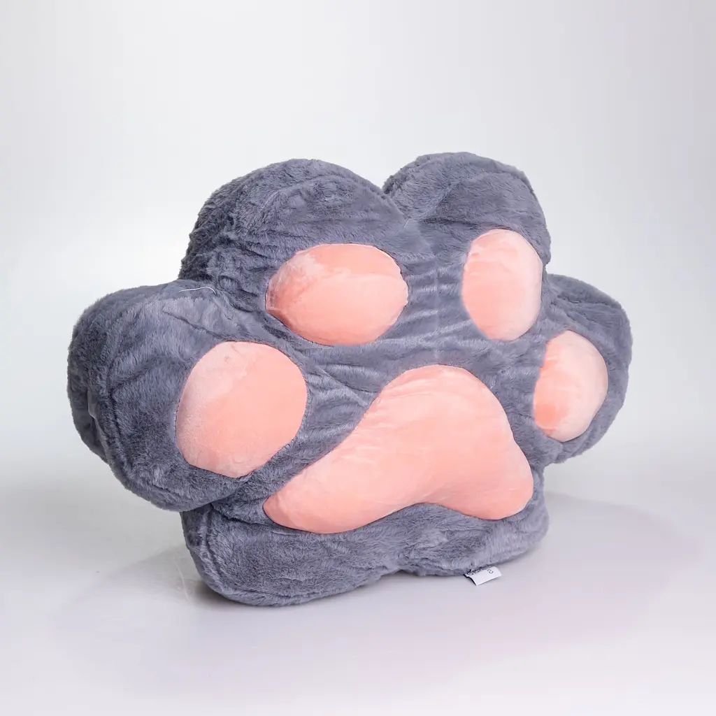 Іграшка-подушка з пледом та муфтою Лапка 40х40х25 см сірий ТМ COLORFUL HOME 520-18G - фото 3