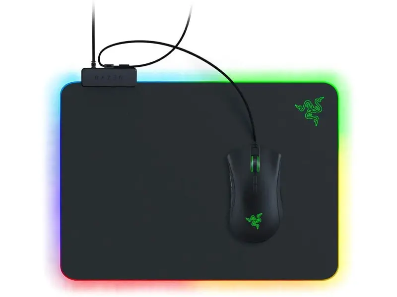 Килимок для миші Razer Firefly V2 (RZ02-03020100-R3M1) - фото 2