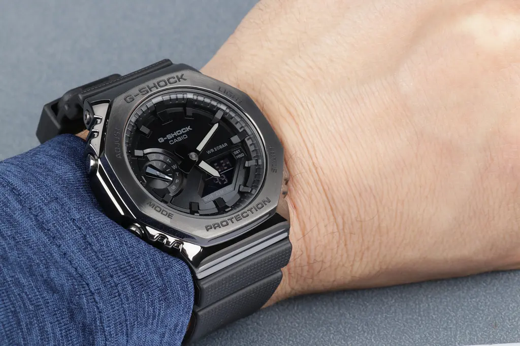 Годинник Casio G-Shock GM-2100BB-1AER - фото 7