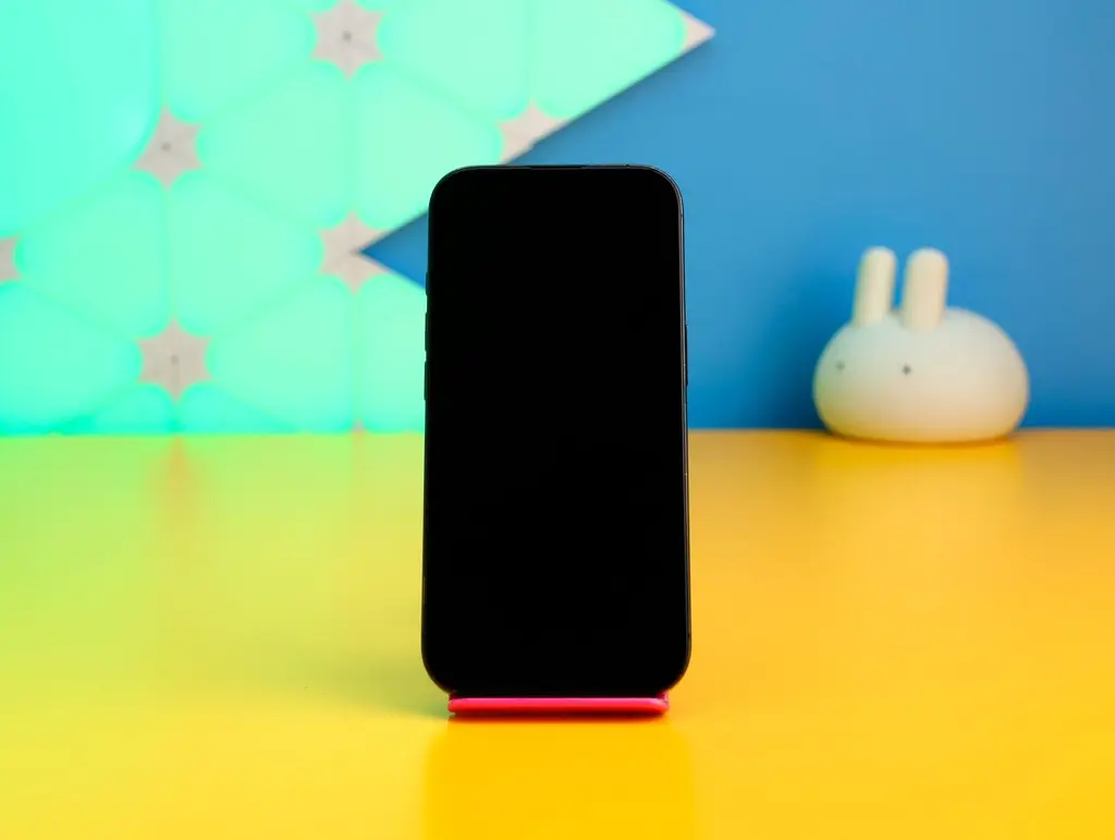 Смартфон Apple iPhone 16 Pro 128GB Black Titanium (MYND3) Б/У [169955] - фото 4