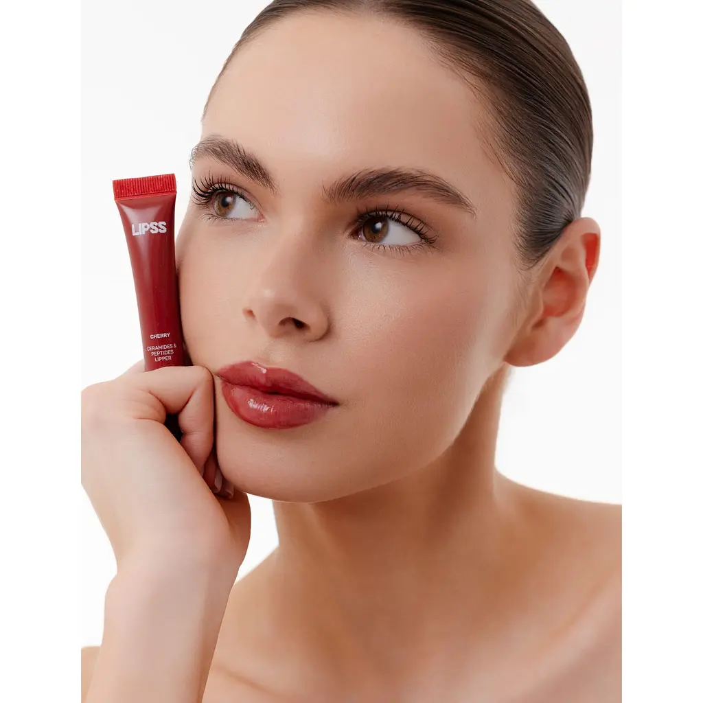 Блиск для губ Lipss Lipper Cherry 8 мл - фото 3