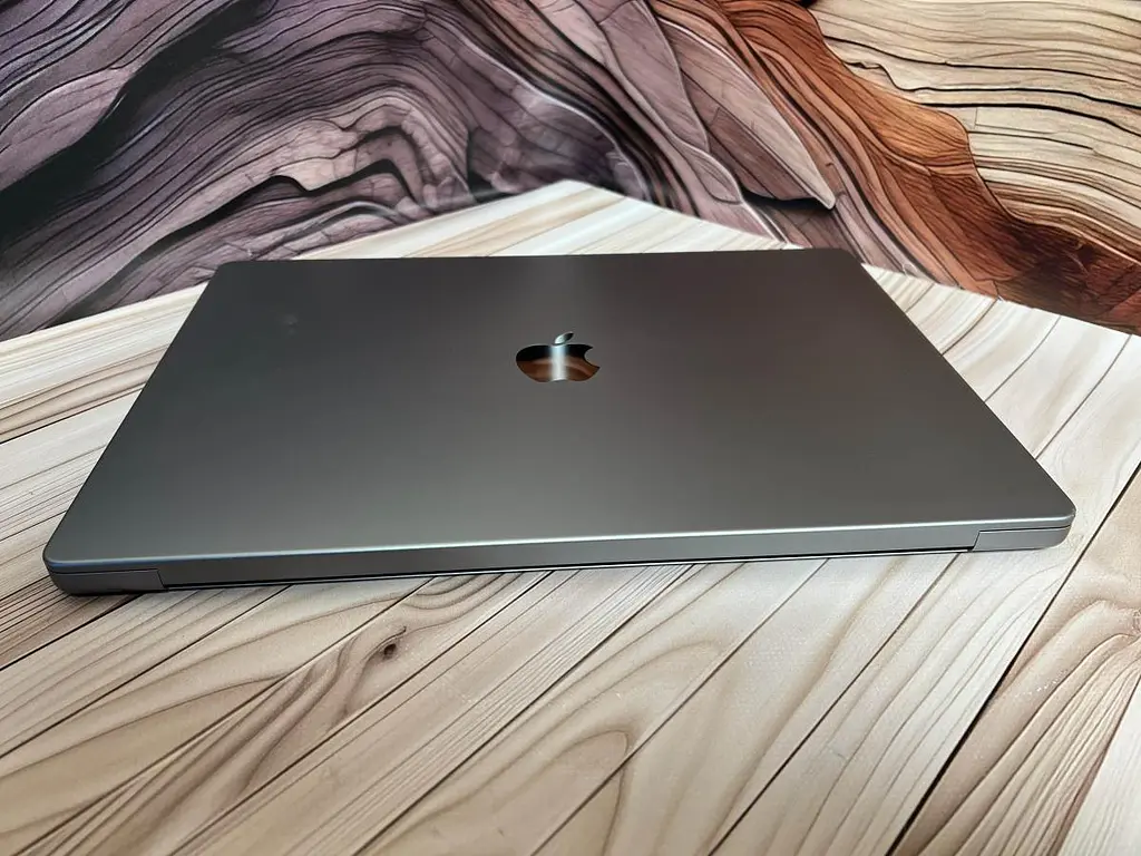 Ноутбук Apple MacBook Pro 16" 2021 M1 MAX/32/512 (M0PYFF9XPH) Б/в - фото 8
