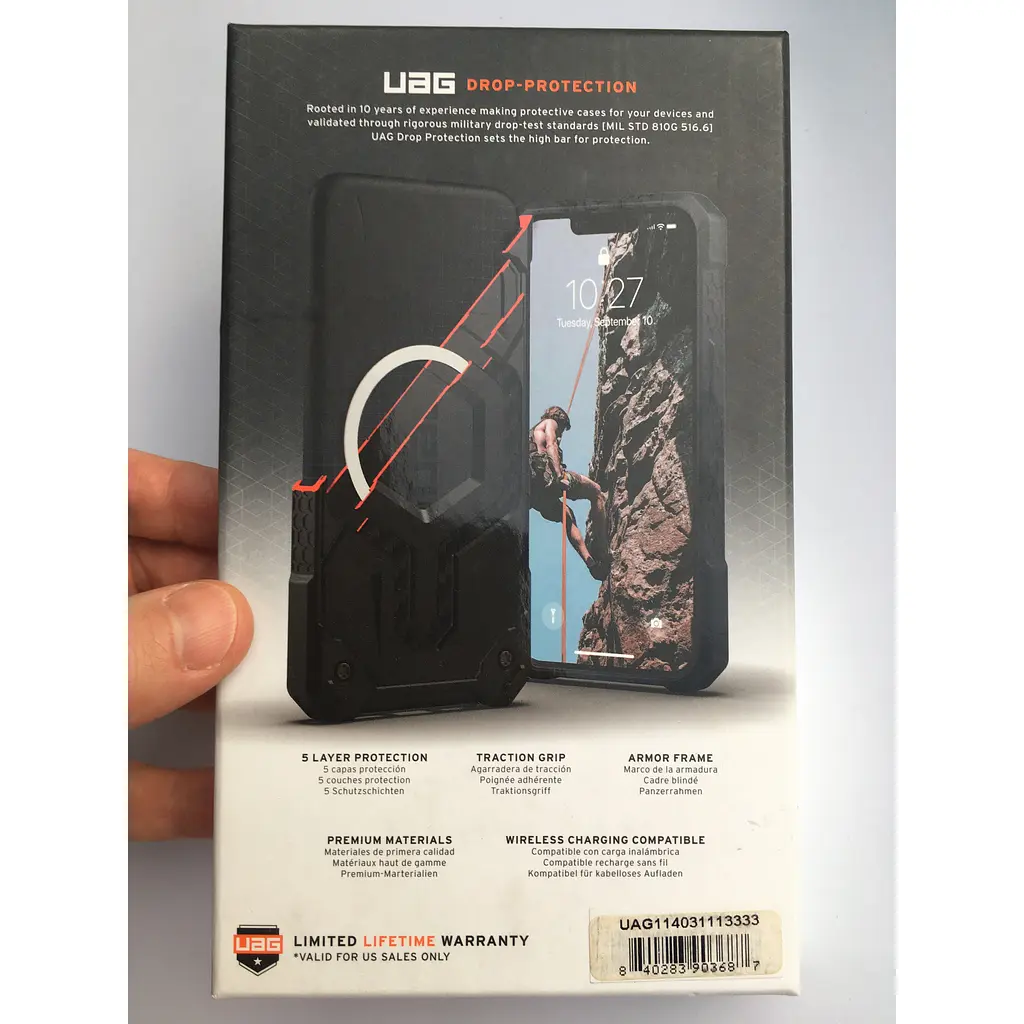 Оригинальный противоударный чехол UAG Monarch Pro MagSafe для iPhone 14 Pro Max (6.7") Silver (114031113333) - фото 8
