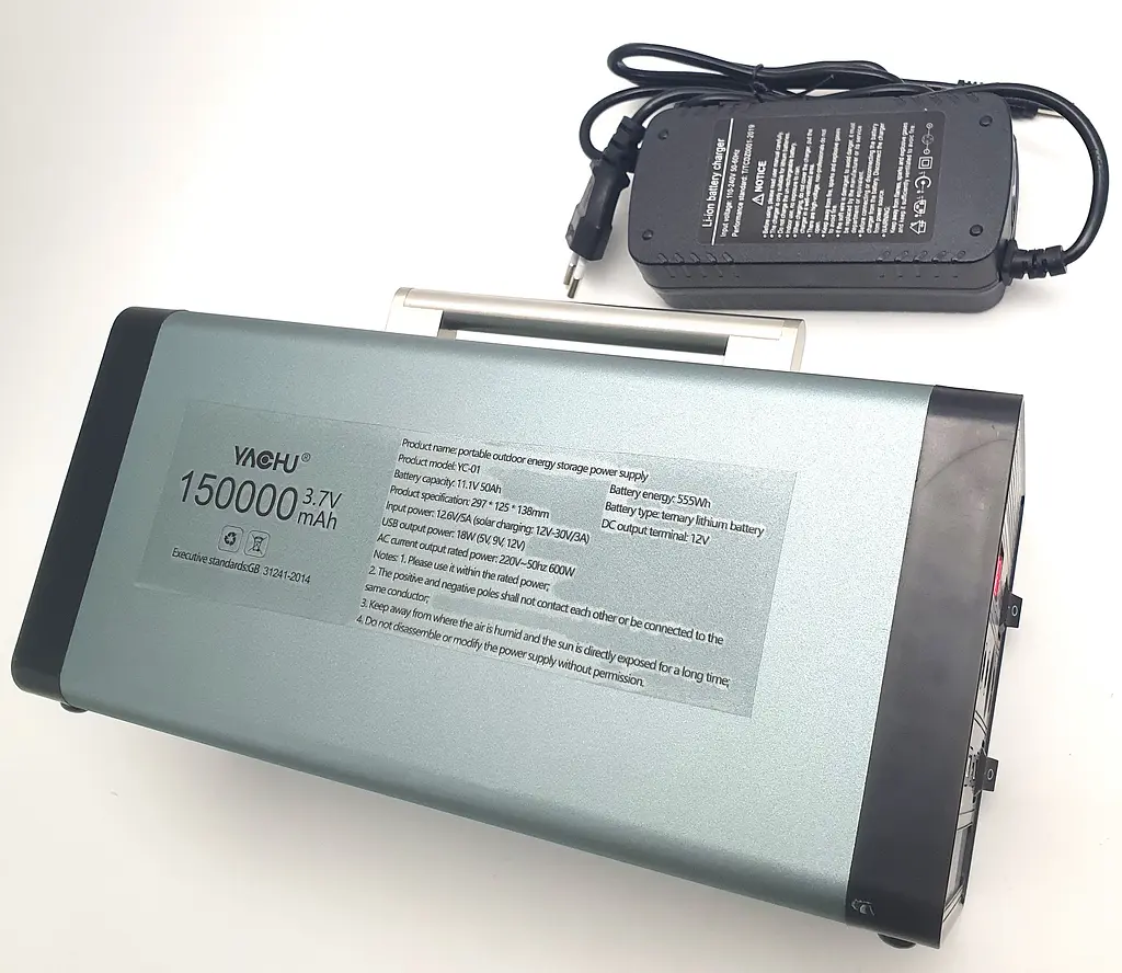 Акумуляторний інвертор-перетворювач напруги 600 Вт 150000 mAh Power Bank з розеткою 220 V та 12 V, зарядна станція Yachu 555 Wh 11,1 V/50 Ah/600 W - фото 5