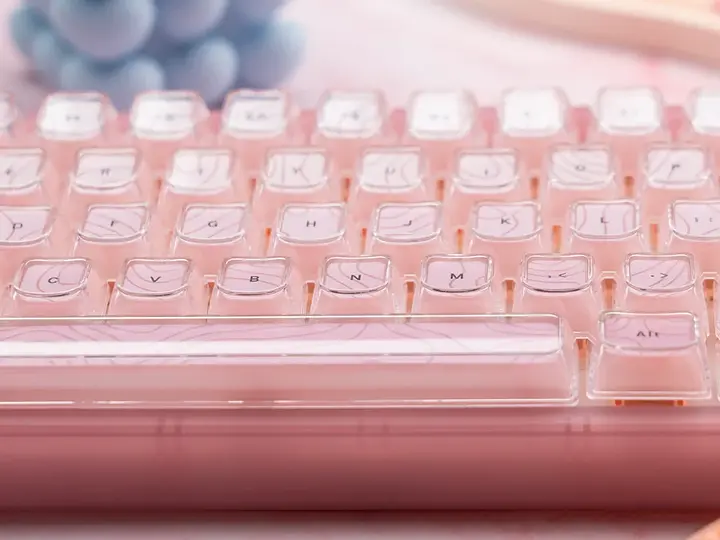 Ігрова механічна клавіатура Womier VK66 Pro / Дротове підключення / Womier POM Series Switches / Pink Lines - фото 6